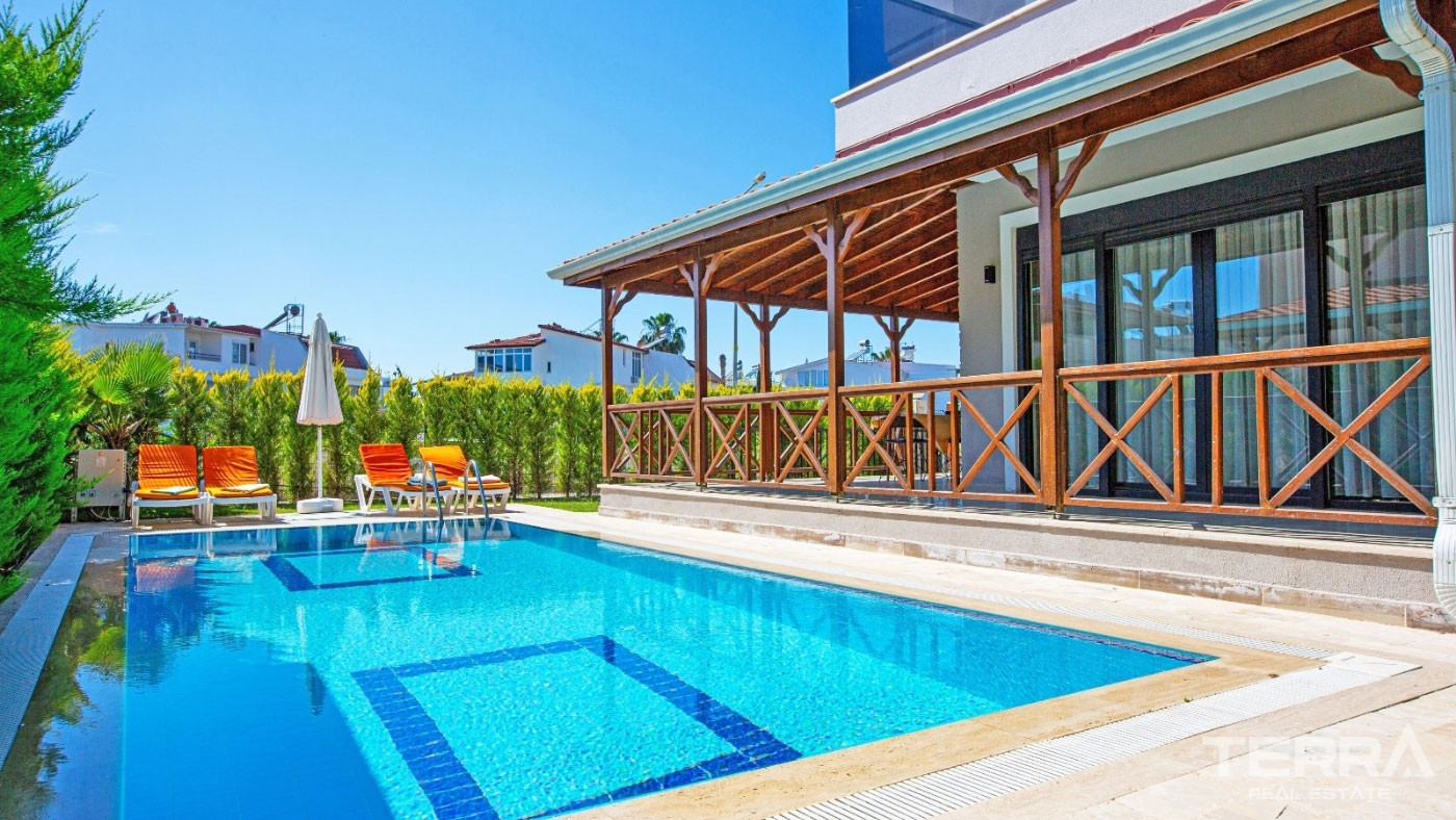 Villas Haute Qualité Proches des Terrains de Golf à Antalya Belek - 99677