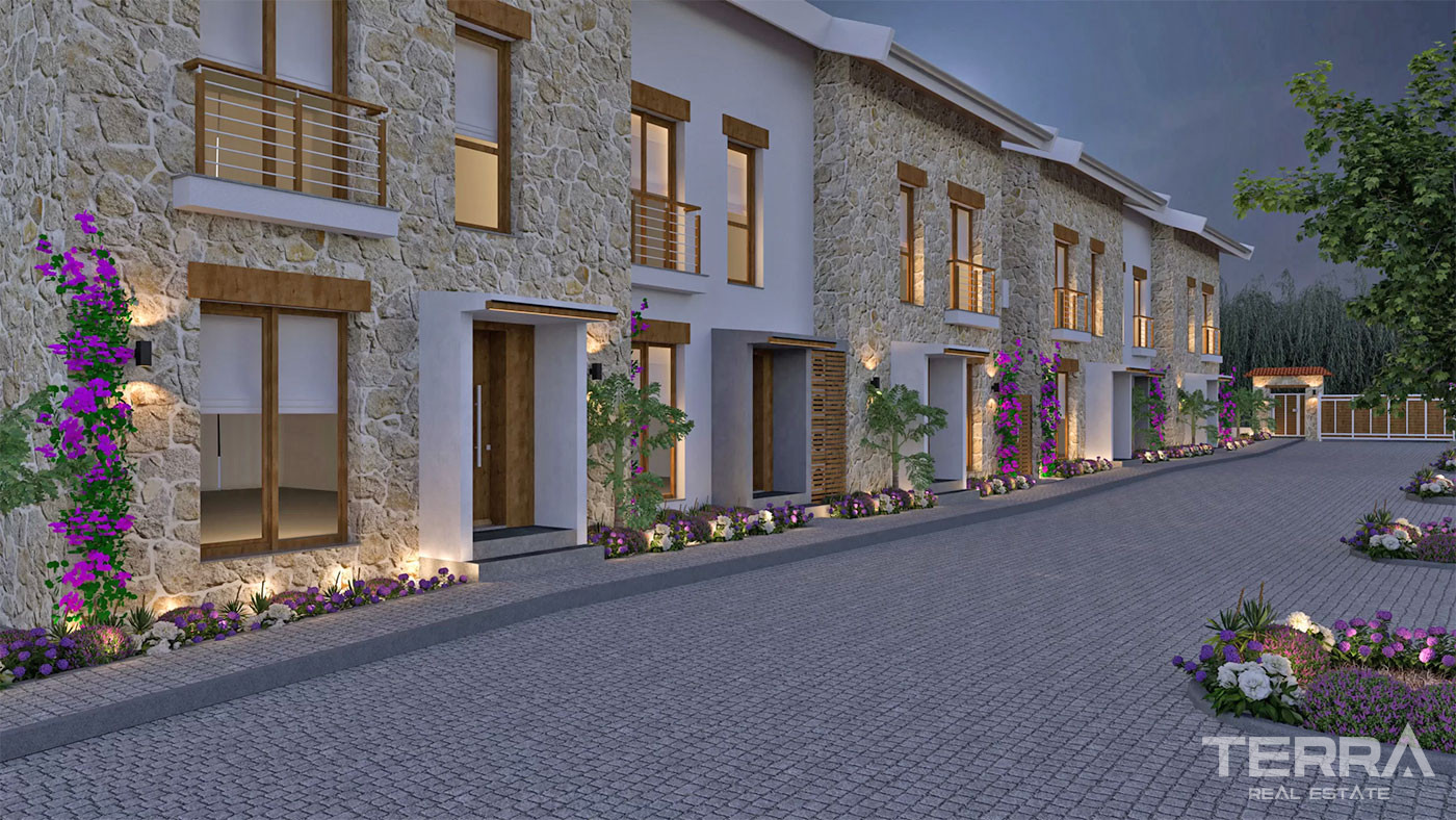 Semi-Detached Luxury Villas in Side Town Close to the Beach - 104506