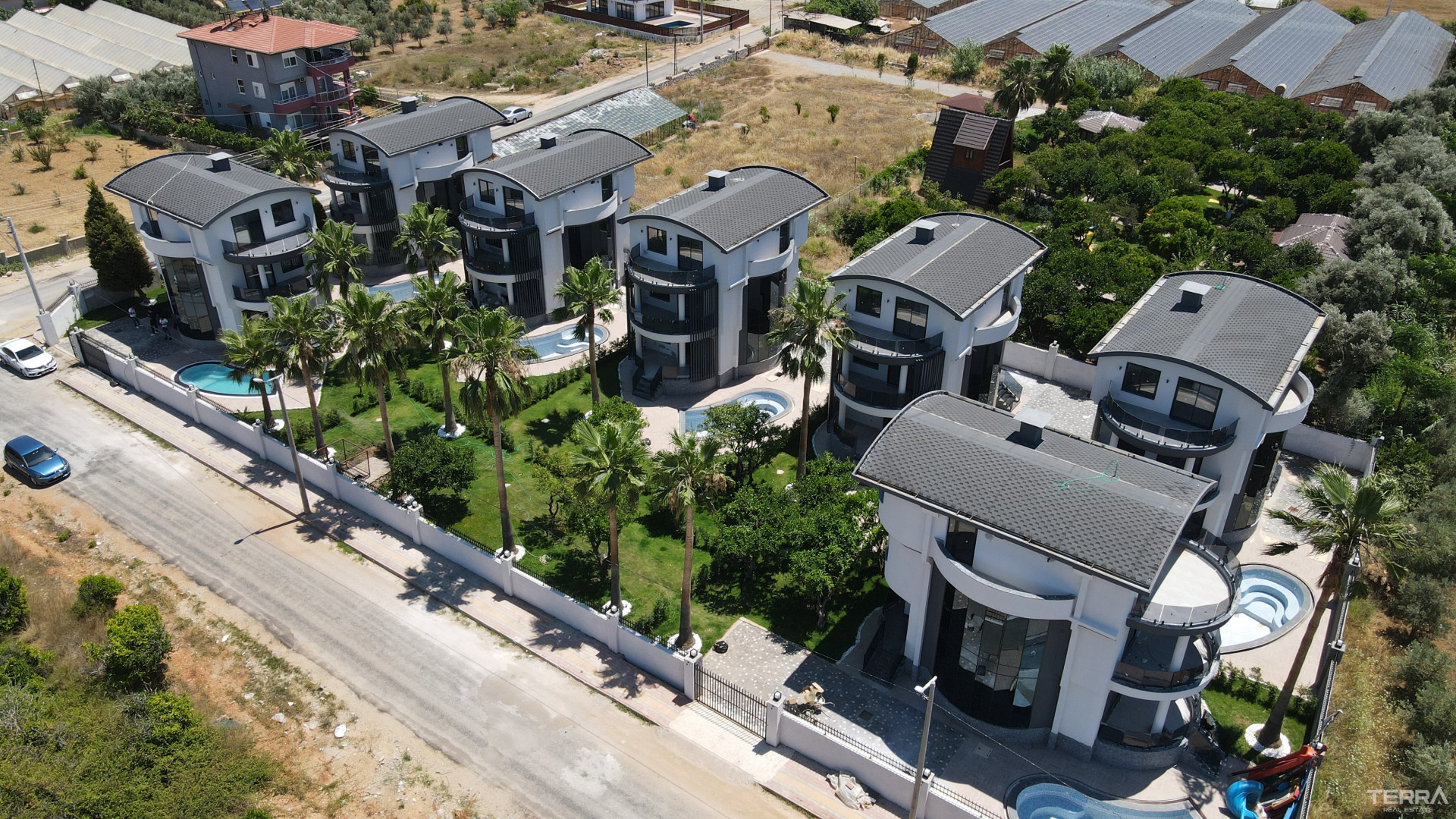 Exclusive 4 - Bed Villas with Private Swimming Pool in Alanya, Konaklı - 69020