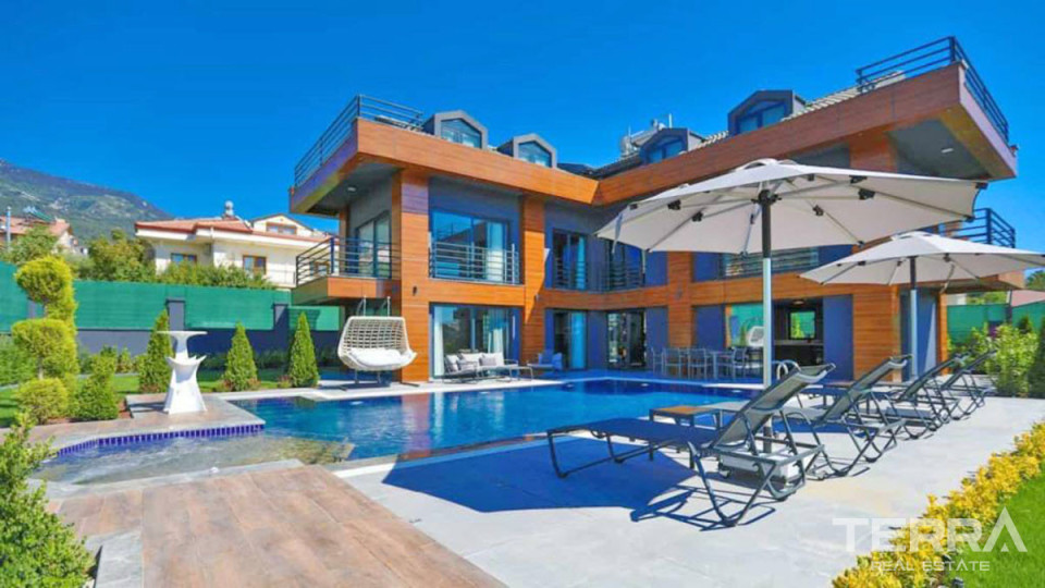 Exclusive Detached Villa with Luxury Features in Ovacık Fethiye