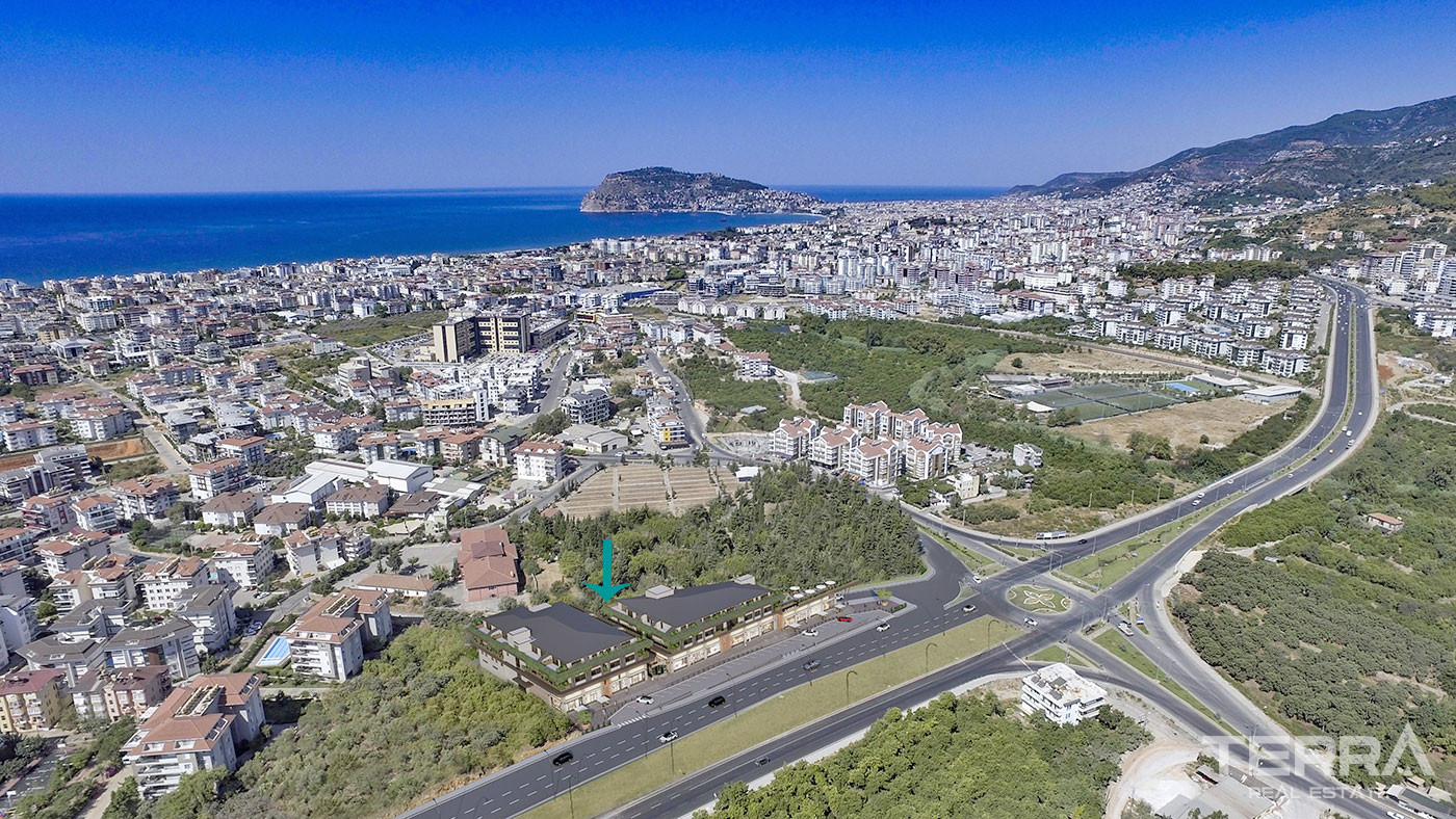 Commercial Real Estate with Investment Potential in Alanya Oba - 57915
