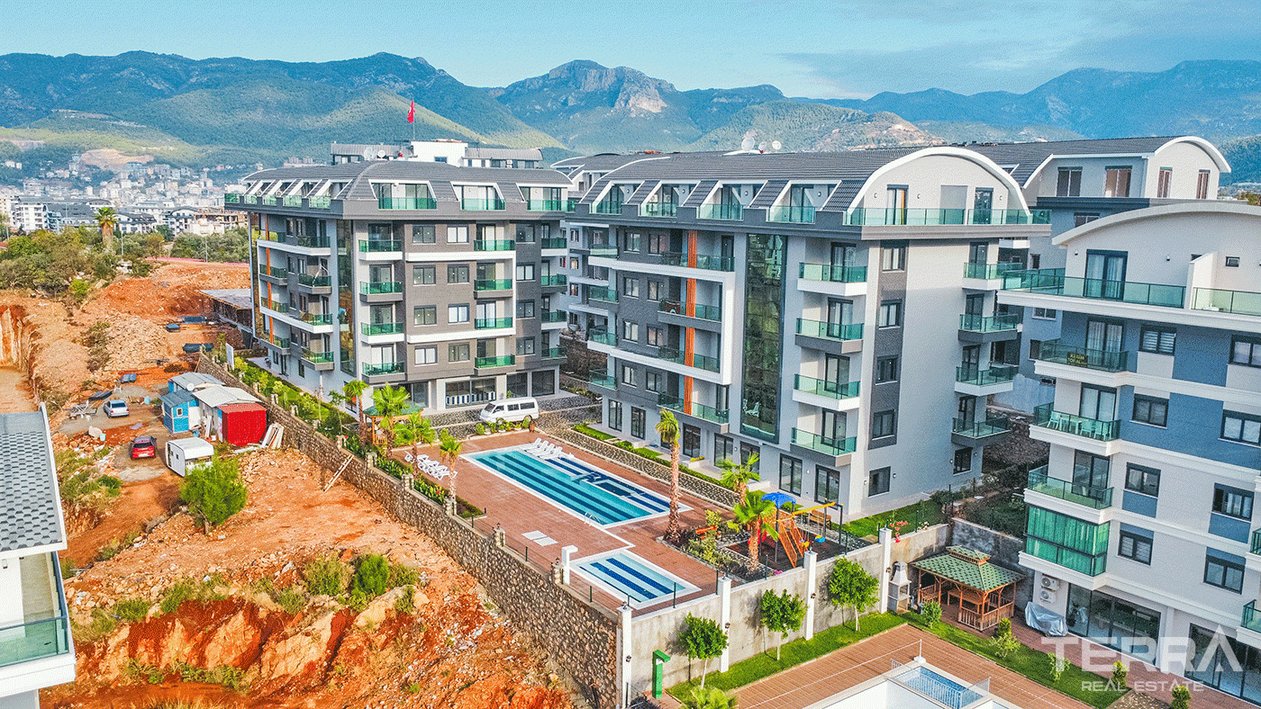 Apartments with Rich Facilities at Sea Pearl Park in Alanya, Oba - 97732
