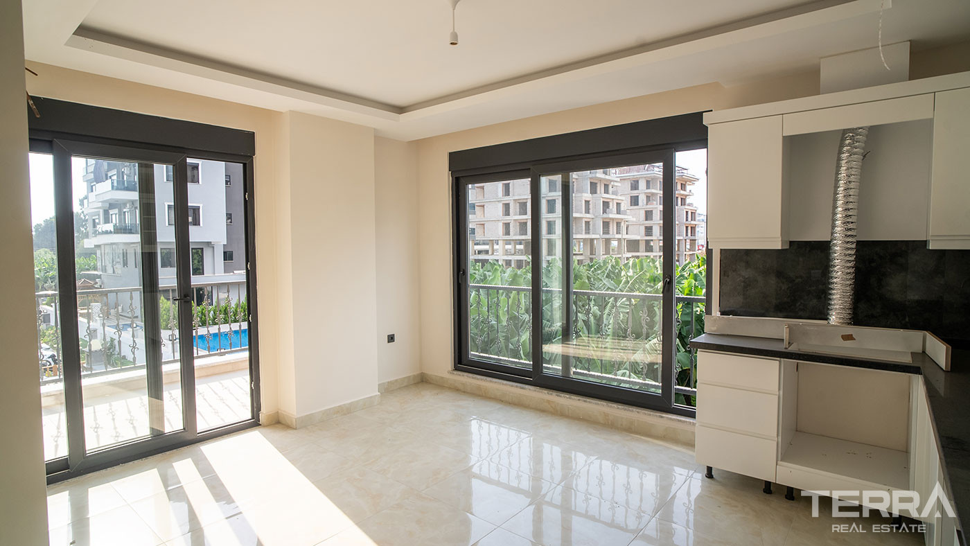 Luxury Apartments Only 200 m from the Beach in Alanya, Kargıcak - 101302