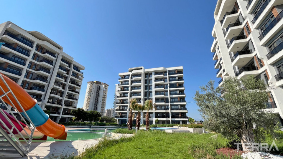 New Investment Apartments with Luxury Activities in Antalya Aksu