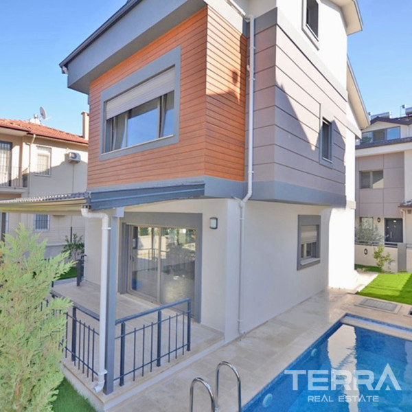 Luxury 4-Bedroom Villa 500 m to the Beach in Fethiye, Çalış
