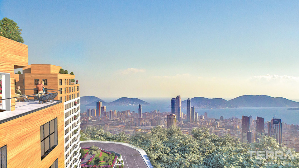 Sea View Apartments in a Luxurious Complex in Kartal, Istanbul