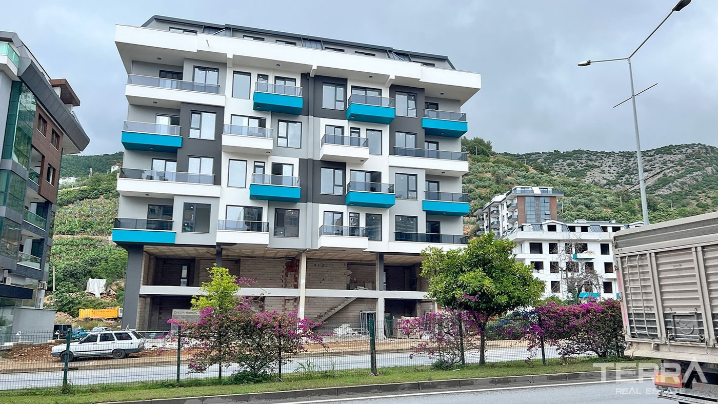 Centrally Located Apartments in Alanya with City and Landscape View - 99484