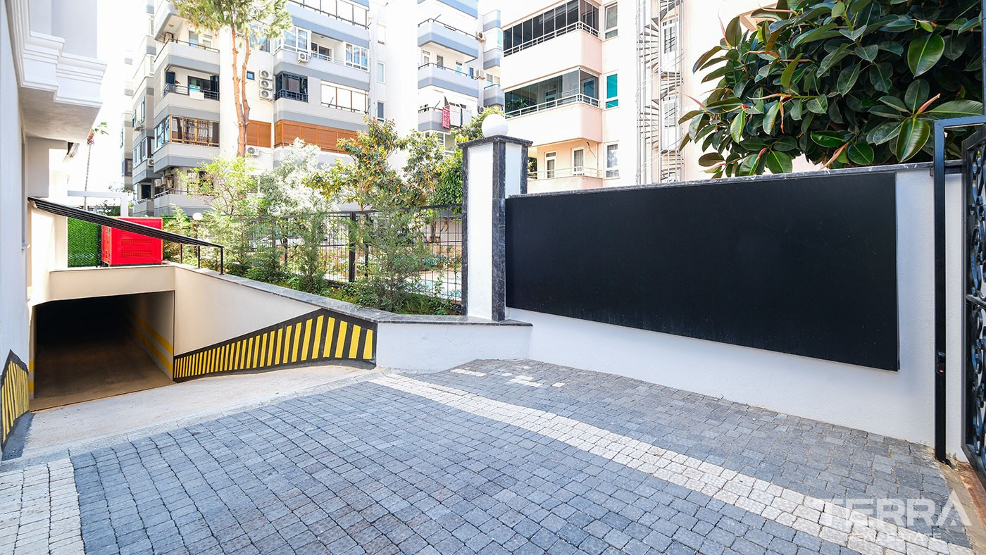 Seafront Apartments in Alanya Center with 5-Star Hotel Concept - 102153