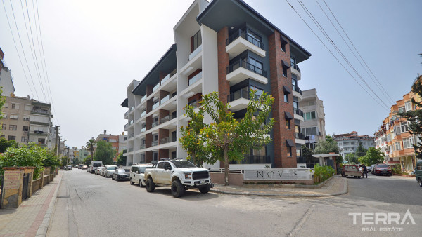 Well-Located Apartment with Luxury Interiors in Novis Parador, Alanya