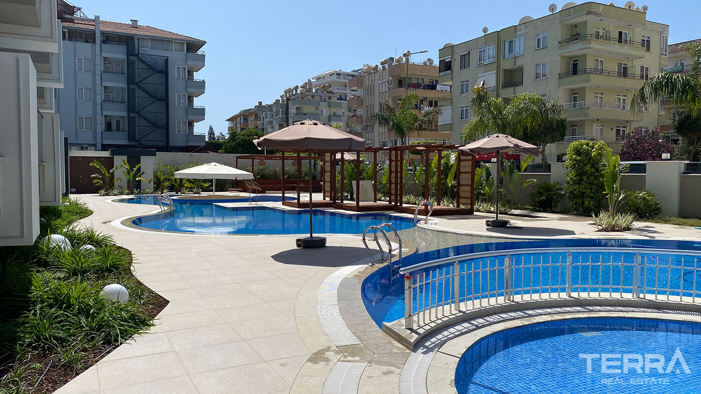 Luxury Apartments in Alanya within an Elite Complex 350 to the Beach - 100387