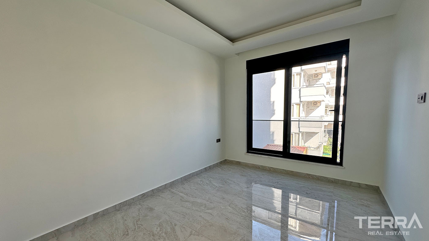 Luxury Apartments in Alanya within an Elite Complex 350 to the Beach - 100390