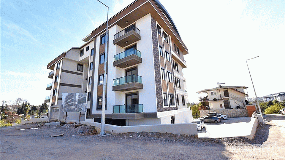Exclusive Apartments in Alanya, Oba with High-Quality Features