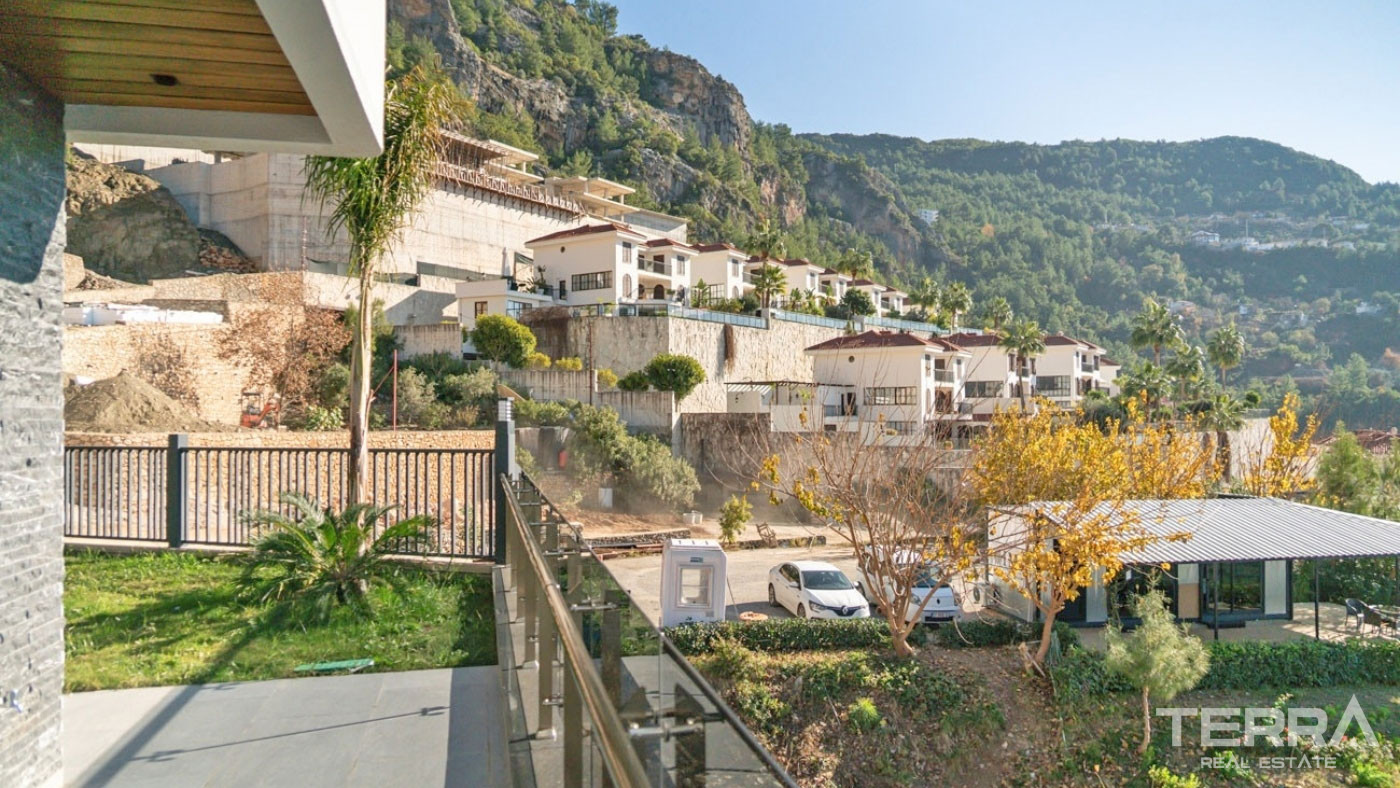 Ultra Modern Luxury Villas with a Panoramic Sea View in Alanya Tepe - 100480