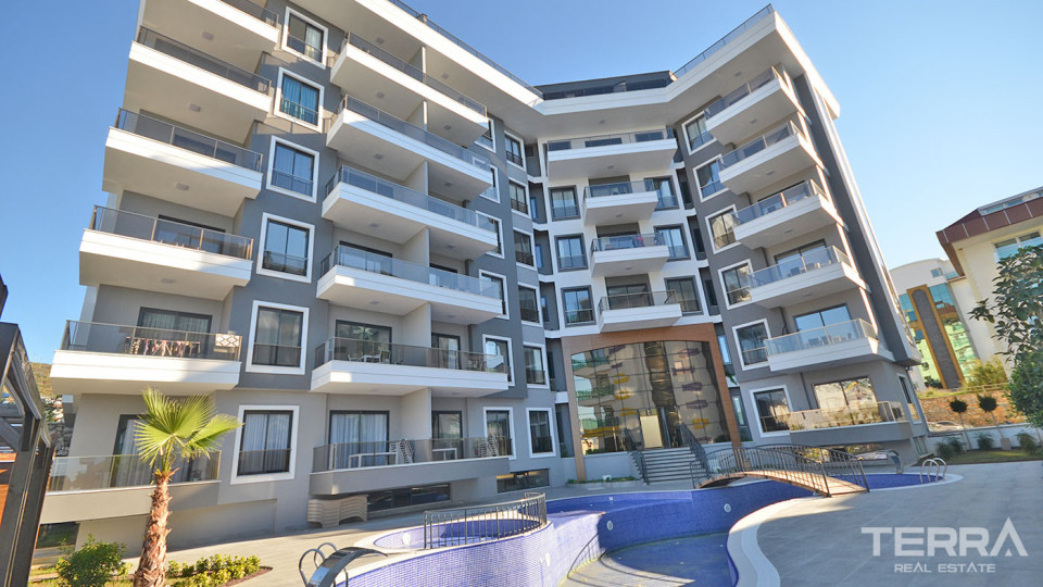Sea View Apartment with Social Amenities in Alanya, Kargıcak