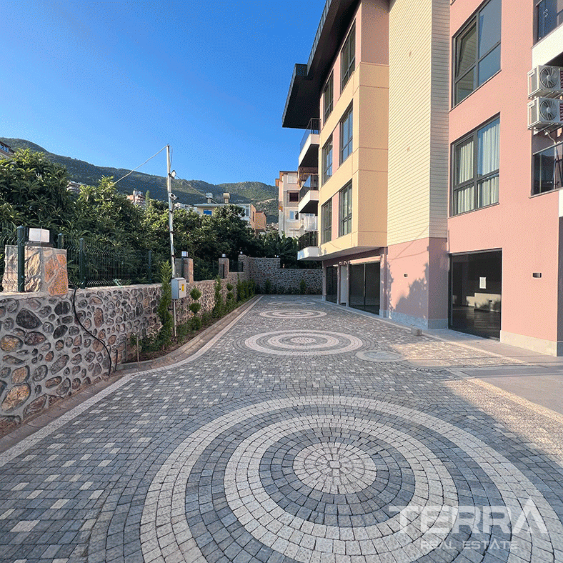 Alanya'da Merkezi Konumda Muhteşem Deniz Manzaralı Daireler - 97584