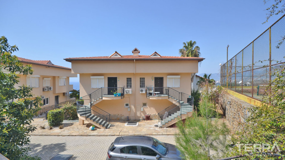 Sea View Resale Apartment in Alanya, Kargıcak within a Serene Complex