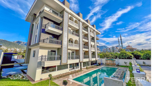 Luxurious Apartments in Oba, Alanya with Investment Potential