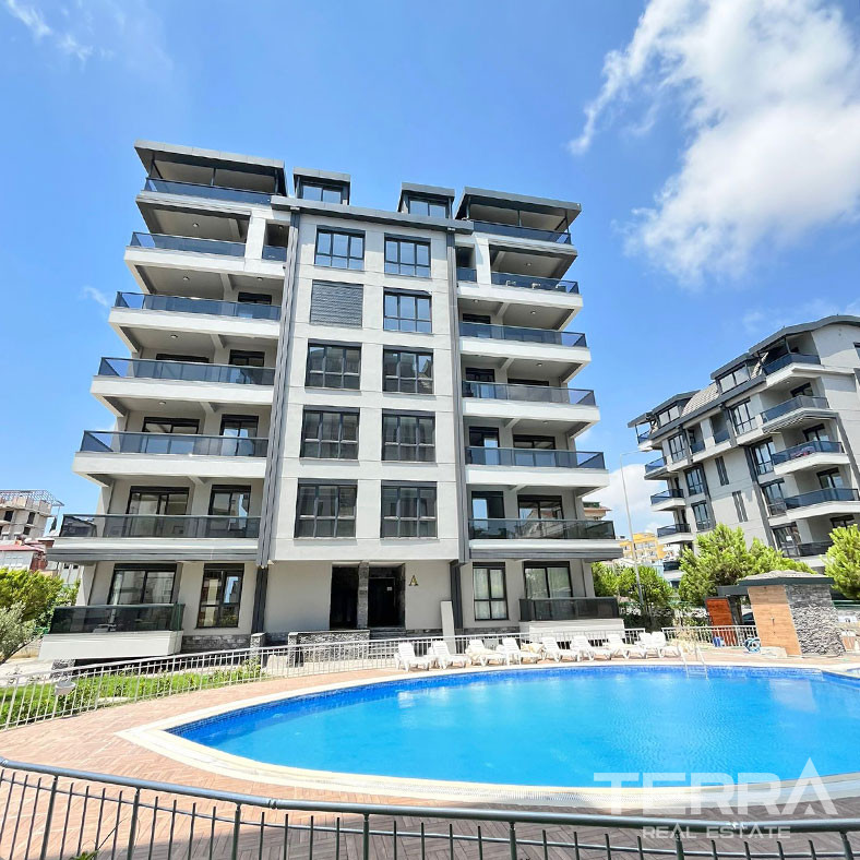 Investment Apartments in Luxury Complex with Swimming Pool - 98548
