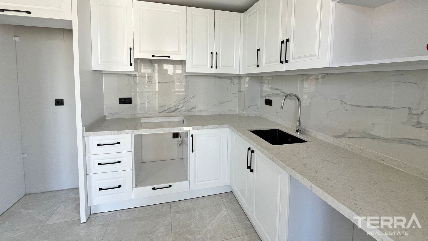 Investment Apartments in Luxury Complex with Swimming Pool - 98558