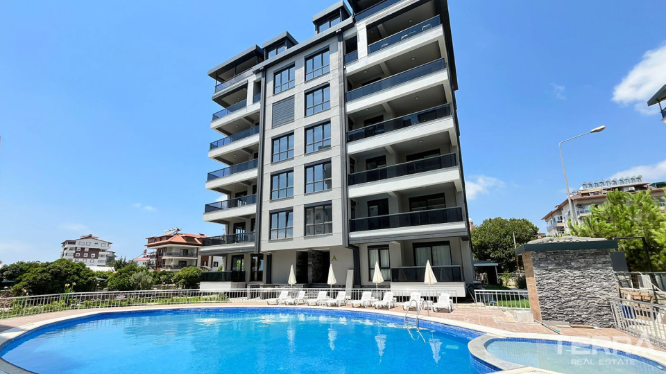 Investment Apartments in Luxury Complex with Swimming Pool