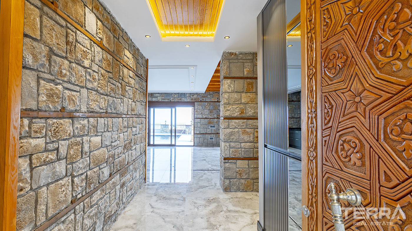 Outstanding Stone Villa in Avsallar, Alanya with Sea View - 67839