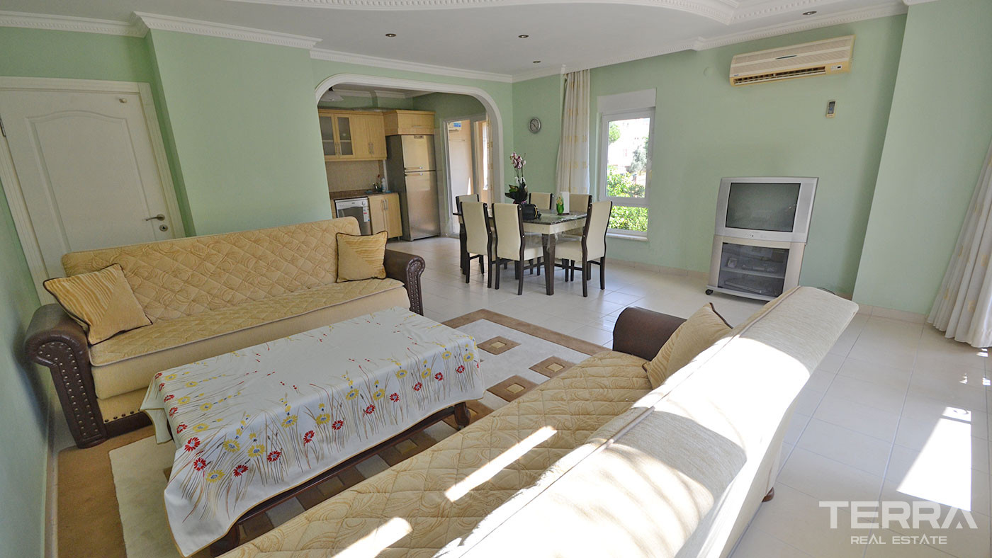 Fully Furnished 2+1 Apartment Close to the Beach in Alanya Center - 69648