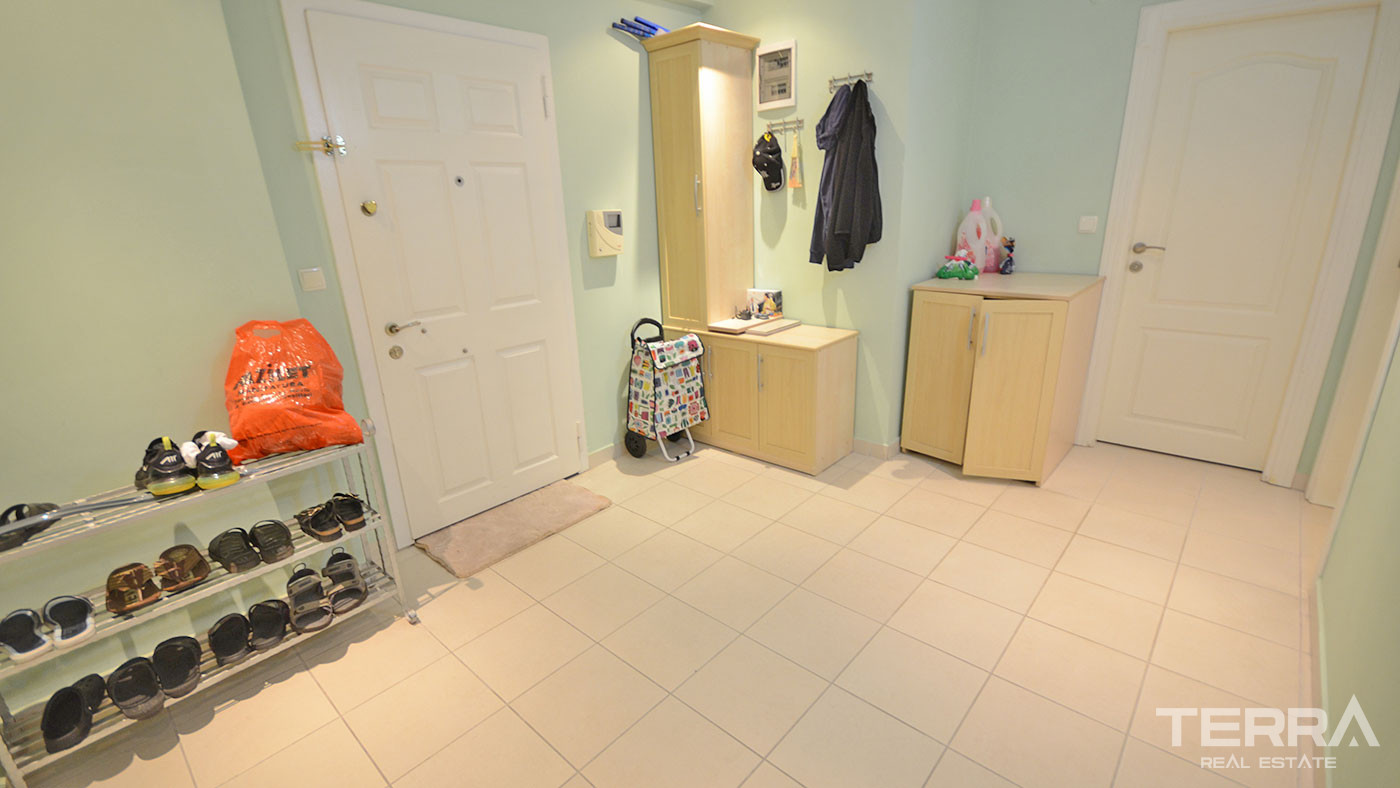 Fully Furnished 2+1 Apartment Close to the Beach in Alanya Center - 69660