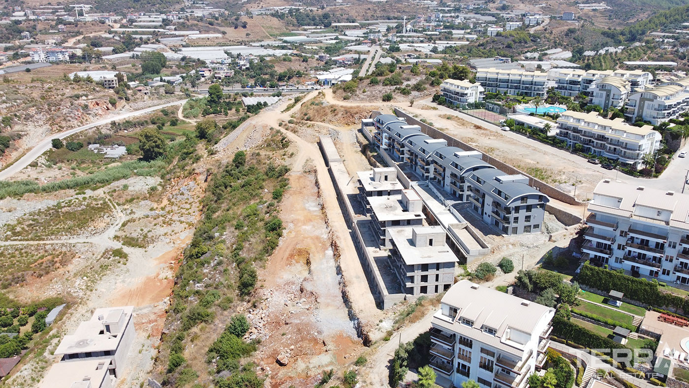Alanya Flats in a Luxury Complex with Shopping Mall and Private Beach - 70324
