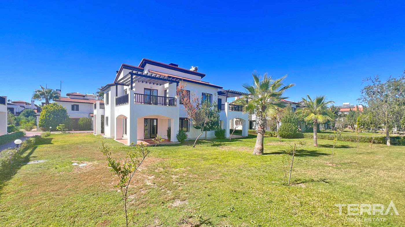 Semi-Detached Golf Villa with Resort Hotel Facilities in Belek - 71181