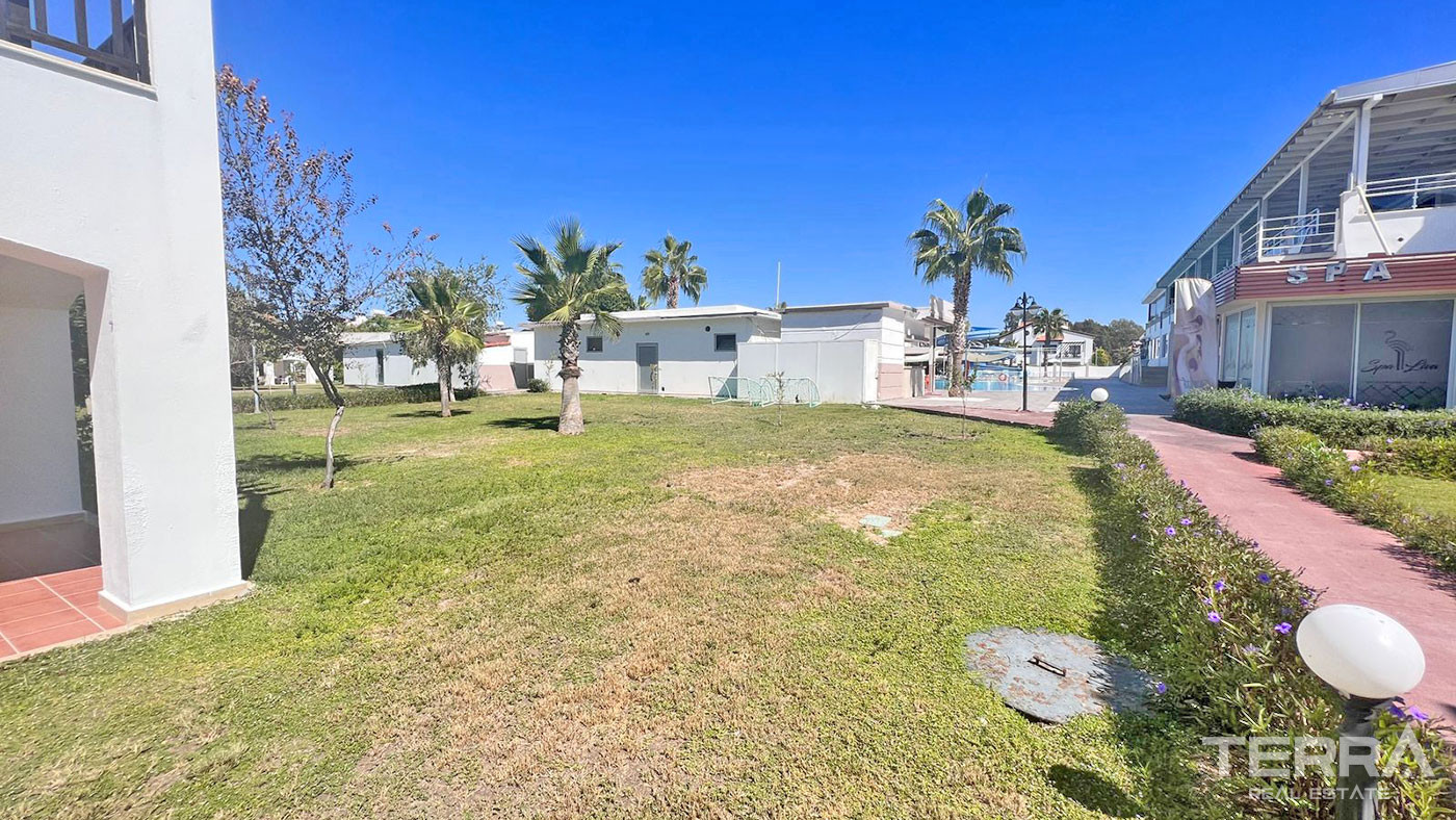 Semi-Detached Golf Villa with Resort Hotel Facilities in Belek - 71187