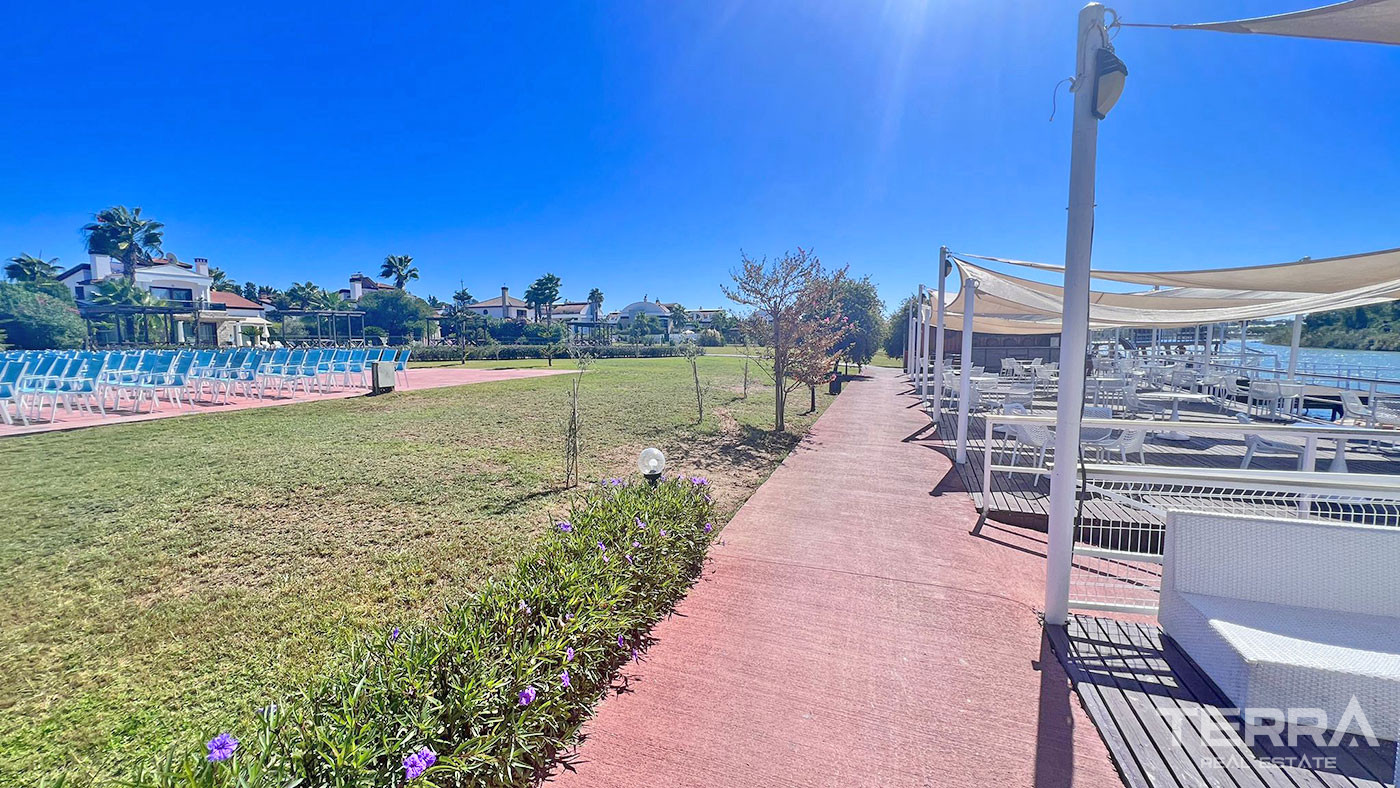Semi-Detached Golf Villa with Resort Hotel Facilities in Belek - 71191