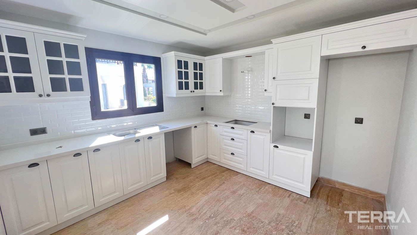 Semi-Detached Golf Villa with Resort Hotel Facilities in Belek - 71199