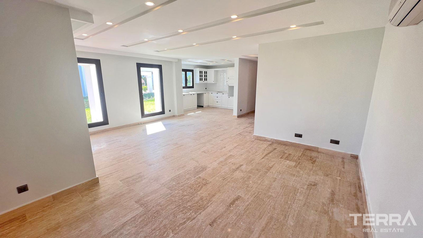Semi-Detached Golf Villa with Resort Hotel Facilities in Belek - 71198