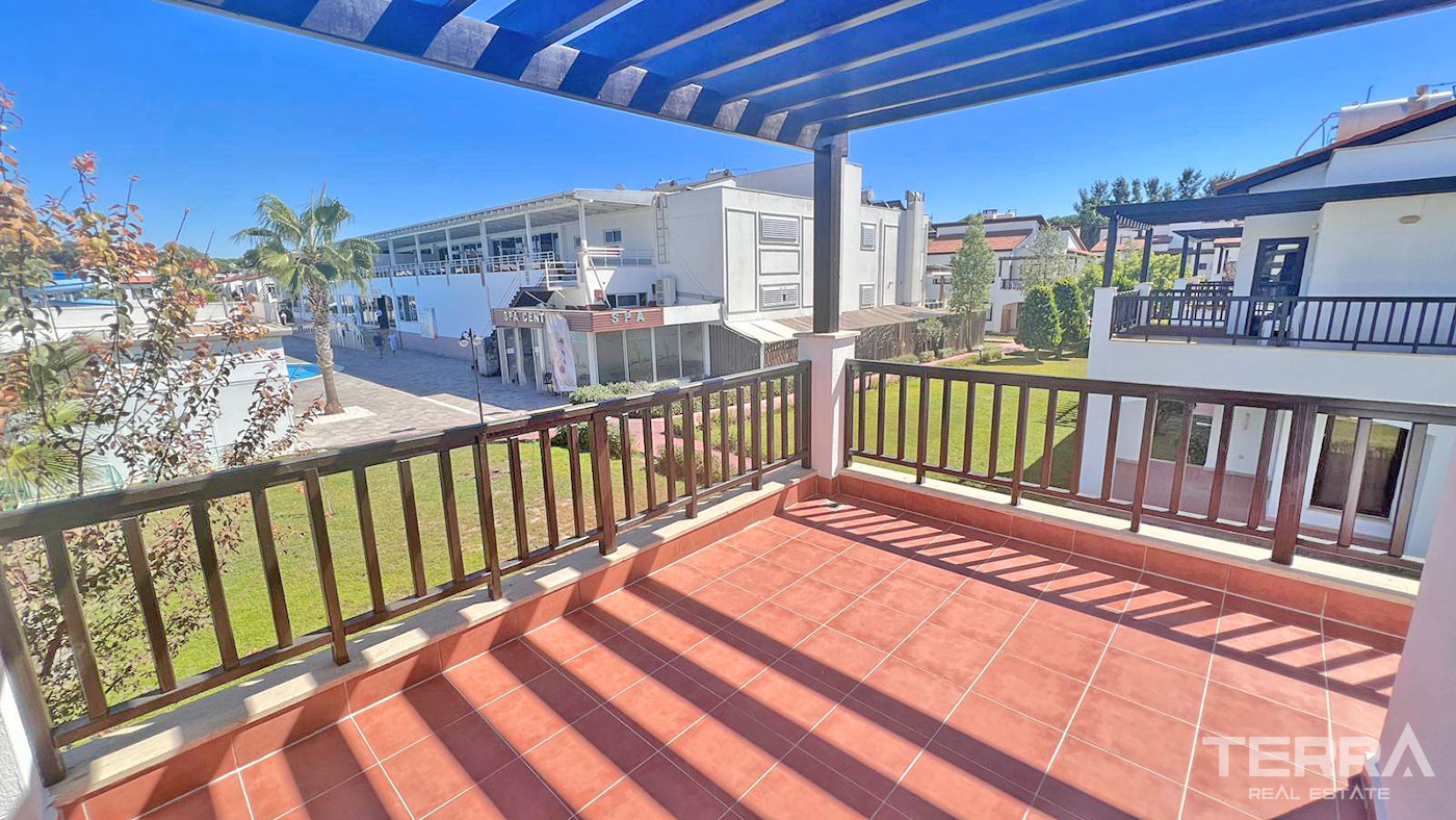 Semi-Detached Golf Villa with Resort Hotel Facilities in Belek - 71212