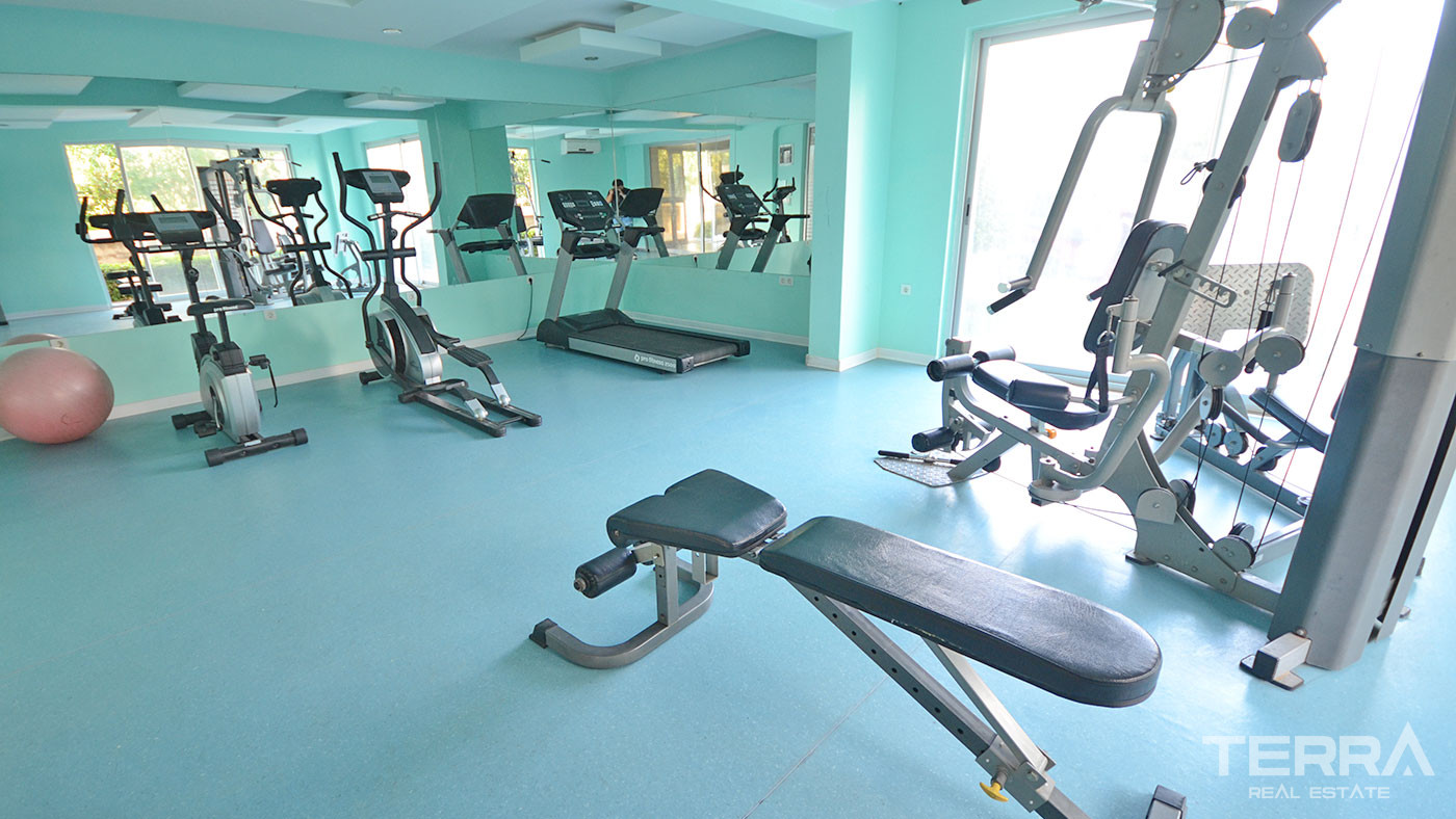 Modern and Stylish Seafront Apartment in Kestel, Alanya - 71274