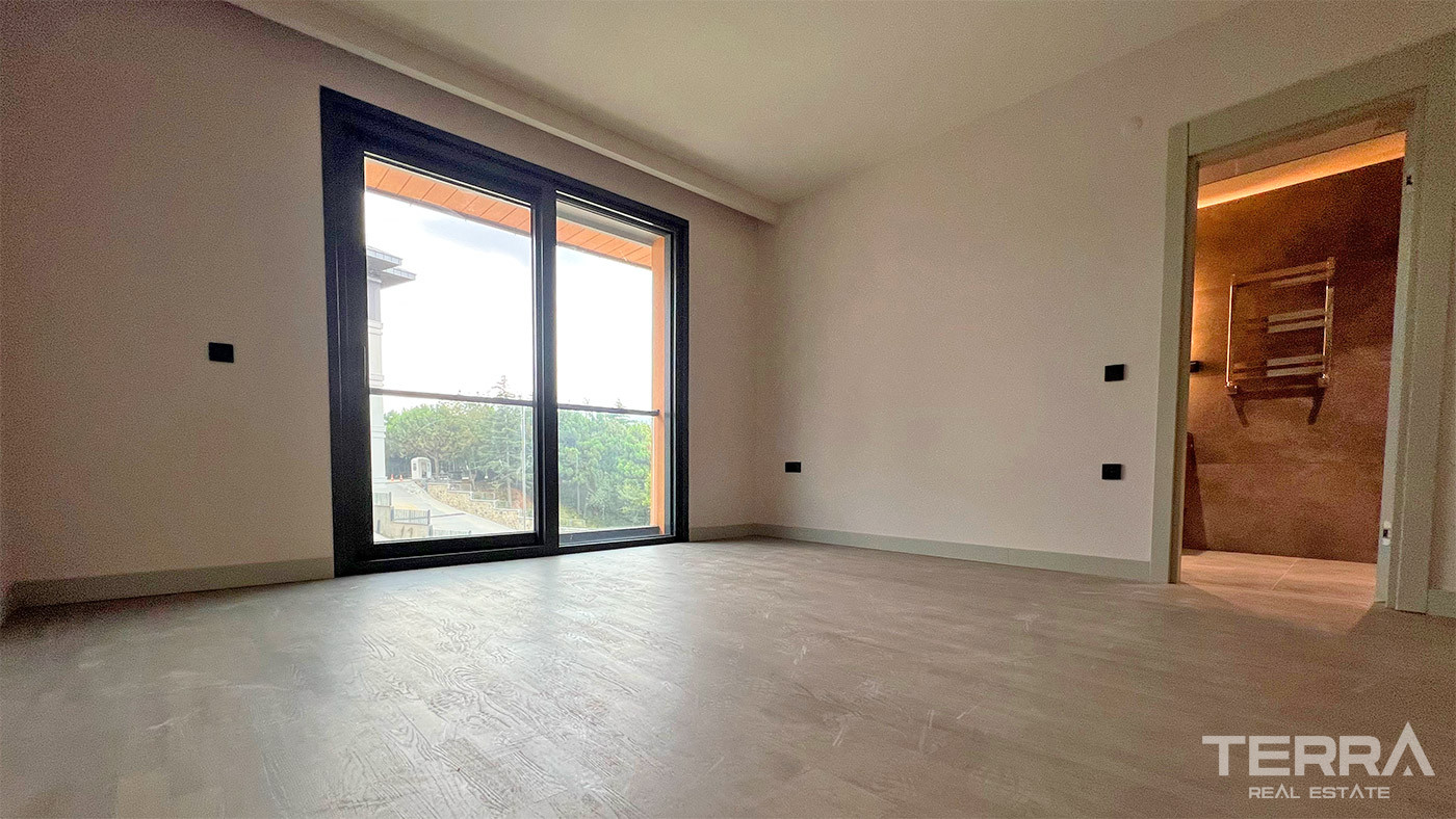 Ready to Move Luxury Apartments in Istanbul Offer Panoramic City View - 72146