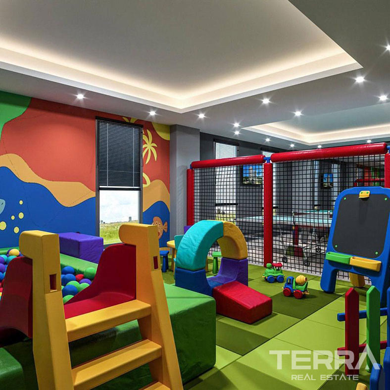 Mersin Apartments with Sea View 450 m from the Beach in Erdemli - 72500