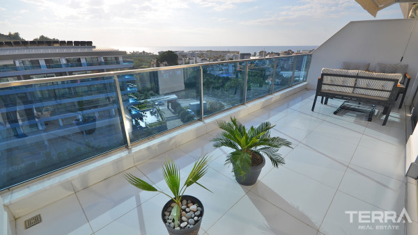 Furnished Alanya Apartment with Fabulous Sea View in Kargıcak