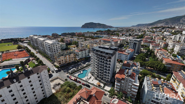 Apartments for Sale in Alanya City Centre, 400 m from the Beach