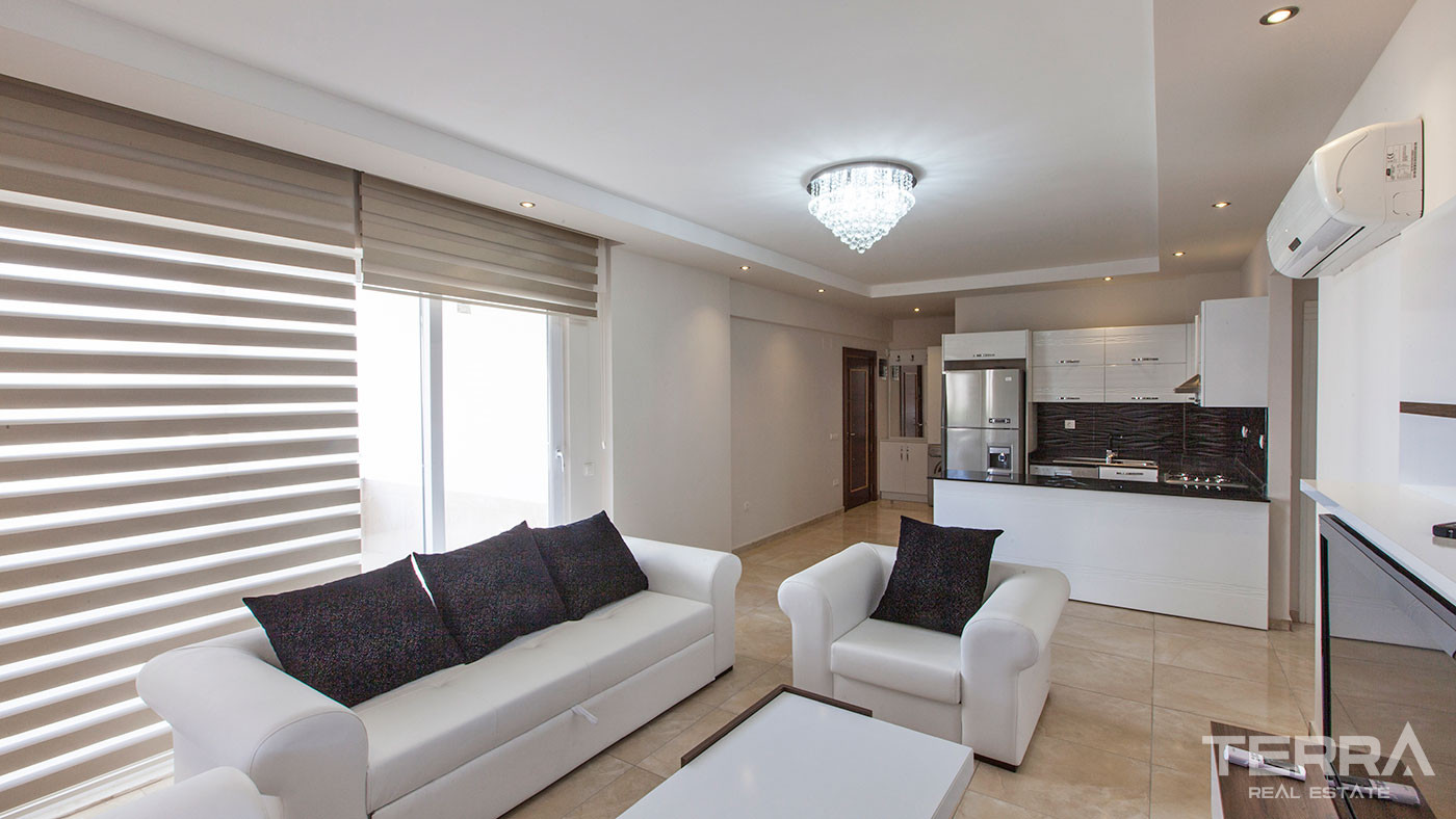Ready to Move Mersin Flats with Sea View and Rich Social Facilities - 74460