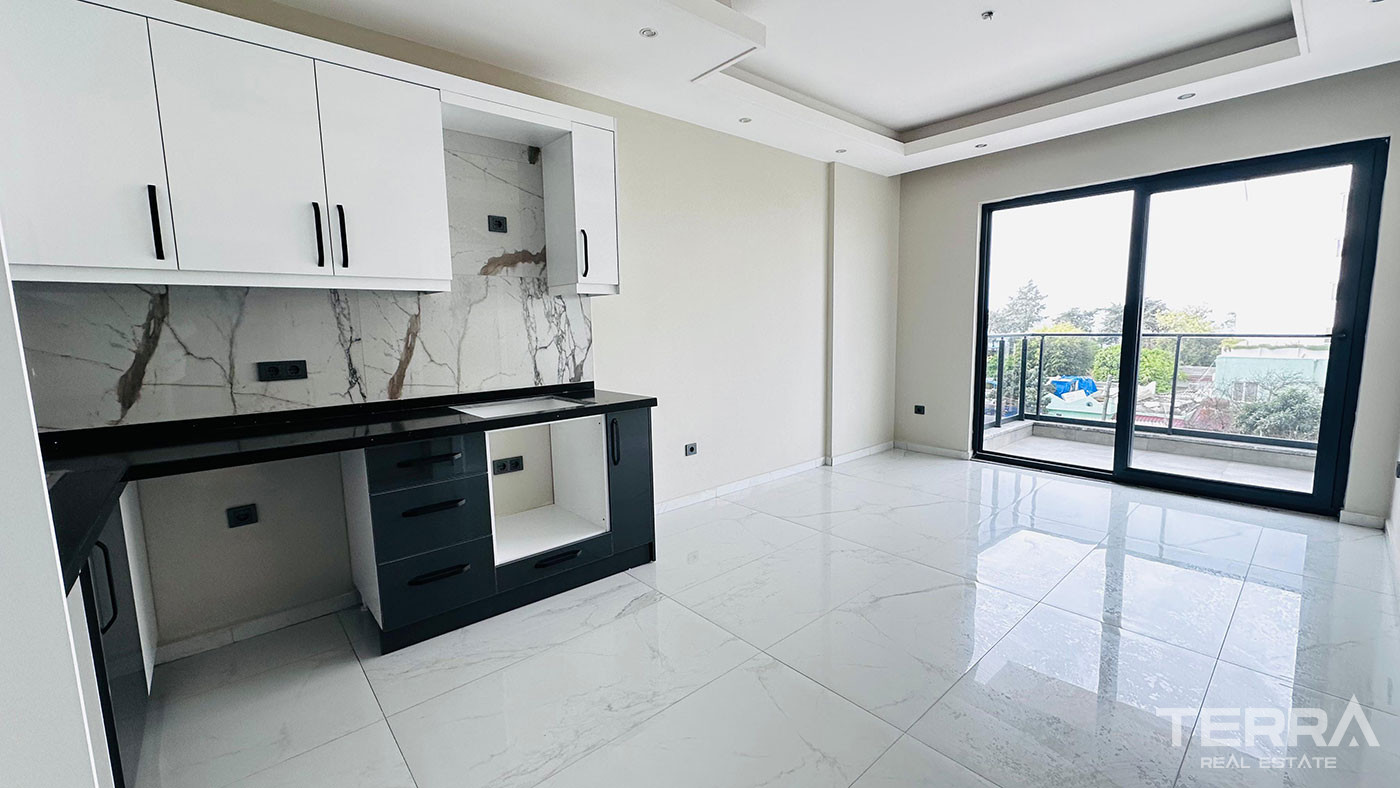 Boutique Complex of Sea View Apartments 100 M from The Beach in Alanya - 98321