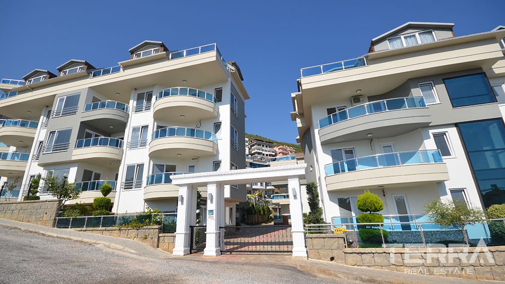 Alanya Apartments in City Center with Proximity to the Beach - 2685