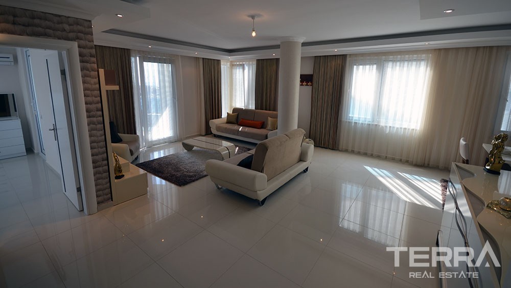 Alanya Apartments in City Center with Proximity to the Beach - 2704