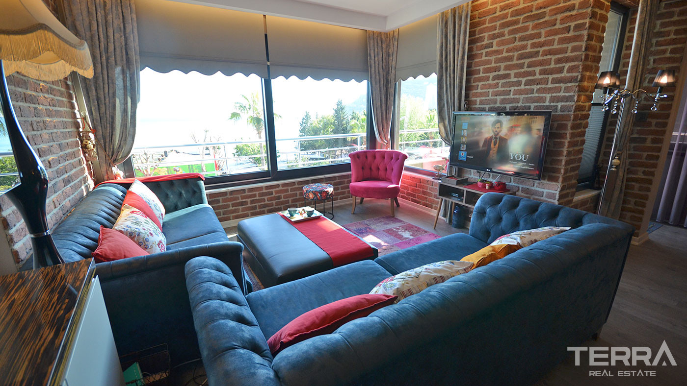 Seafront Apartment for Sale in central Alanya, Turkey - 75597
