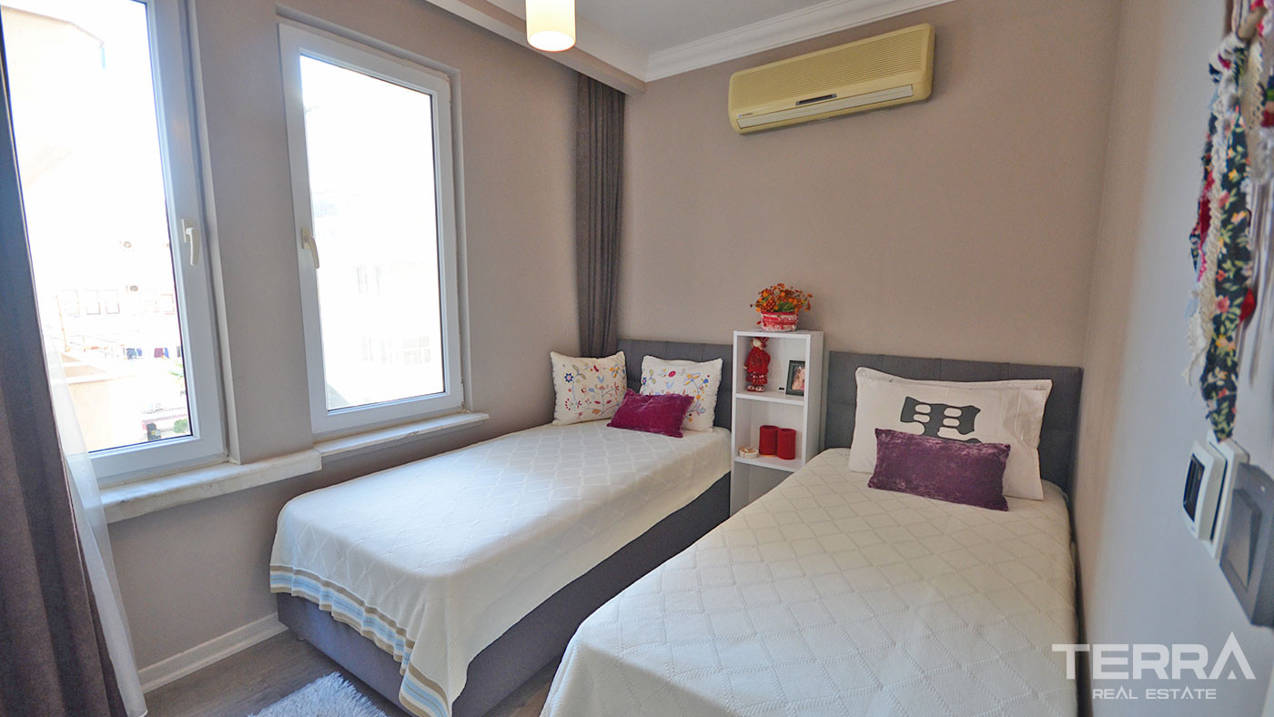 Seafront Apartment for Sale in central Alanya, Turkey - 75605