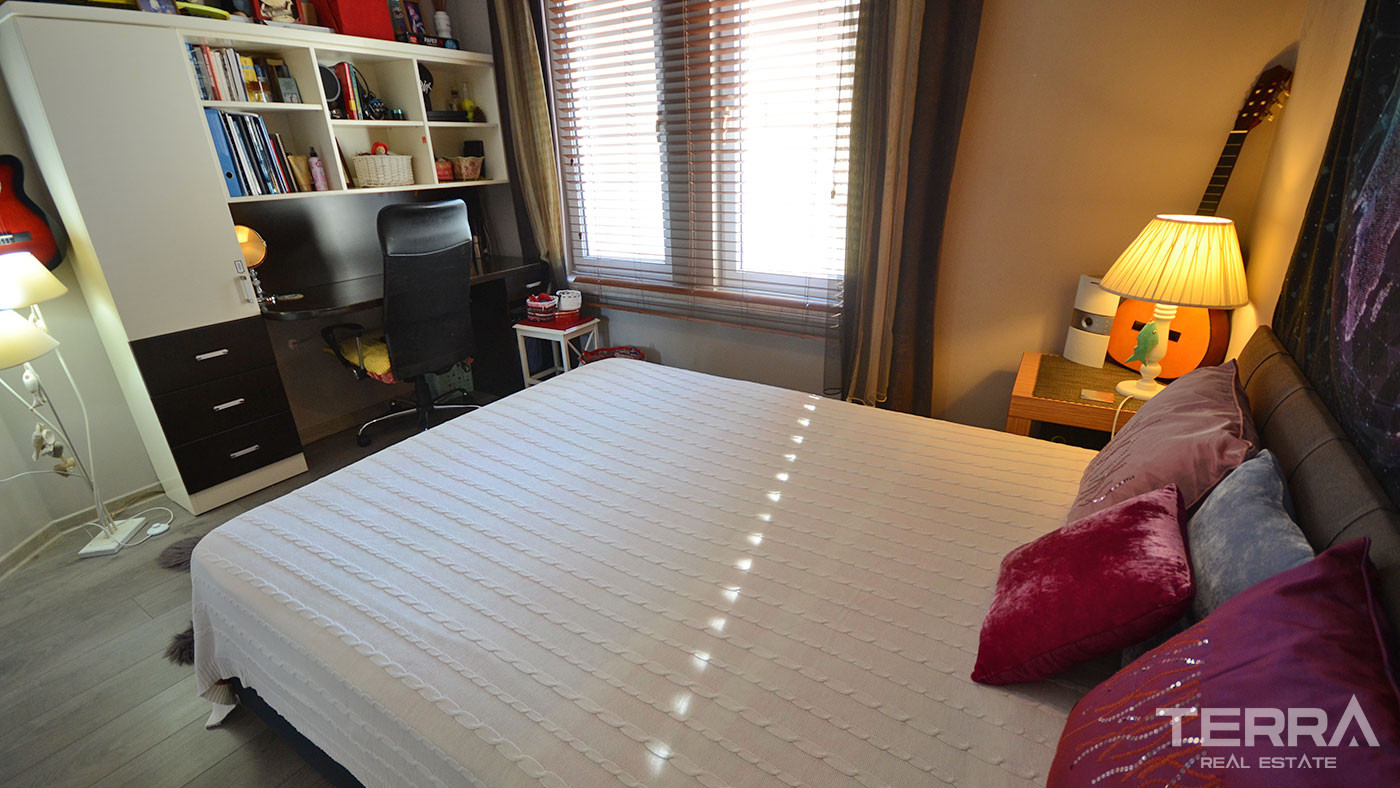 Seafront Apartment for Sale in central Alanya, Turkey - 75607