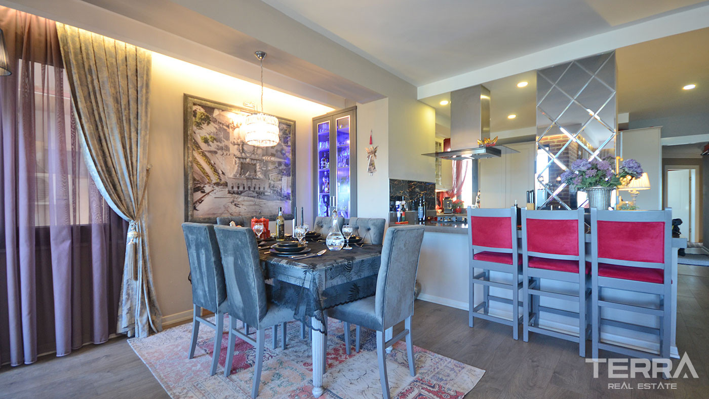 Seafront Apartment for Sale in central Alanya, Turkey - 75615
