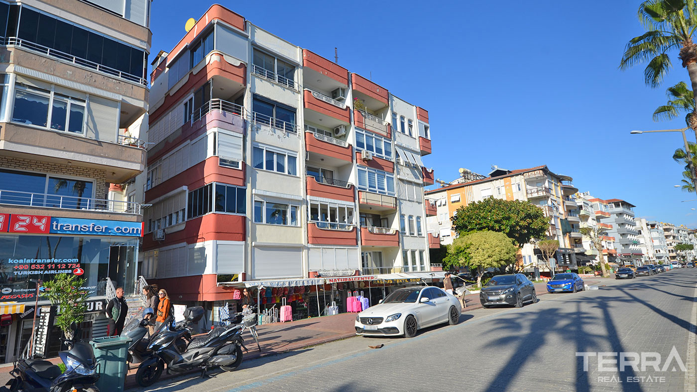 Seafront Apartment for Sale in central Alanya, Turkey - 75617