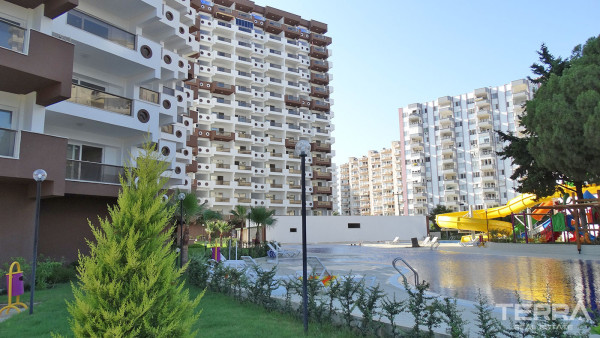 Mieszkania z widokiem na morze w pobliżu plaży w Mersin, Erdemli