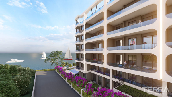 Mersin'de Ultra Lüks Site İçi Özelliklere Sahip Denize Sıfır Daireler